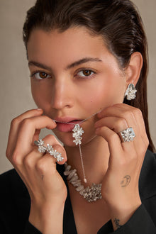 Trois Fleurs Earrings