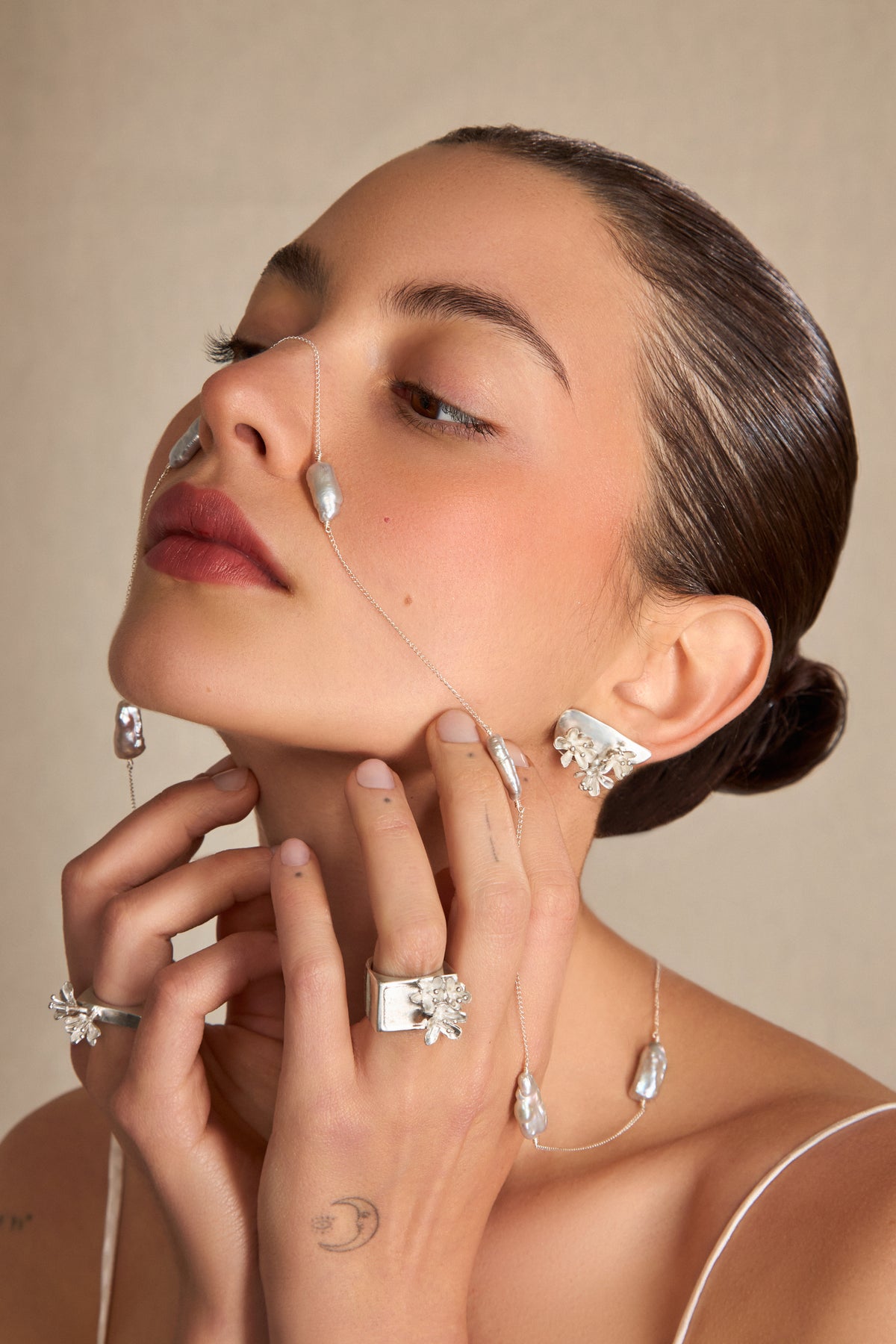 Trois Fleurs Earrings