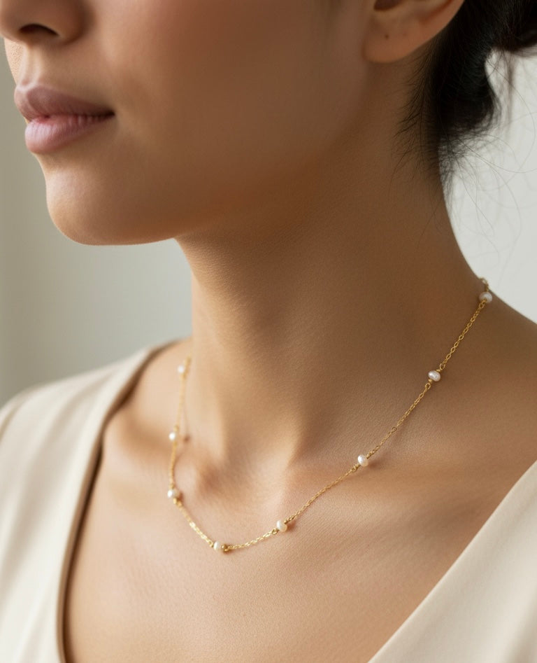 Tiny Oval Dainty Gold Necklace