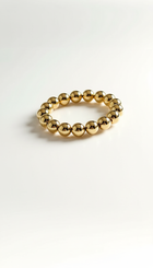 Anillo de oro fino y delicado apilable