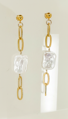 Thick Gold Chain Rectangle Pearl Earrings